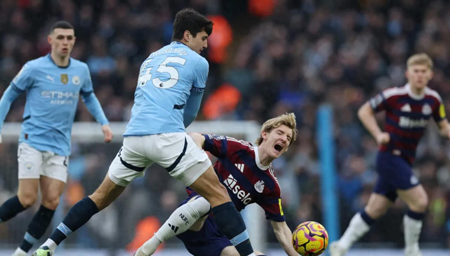 开云足球直播-关于西班牙碾压曼城，穆勒完成帽子戏法的信息