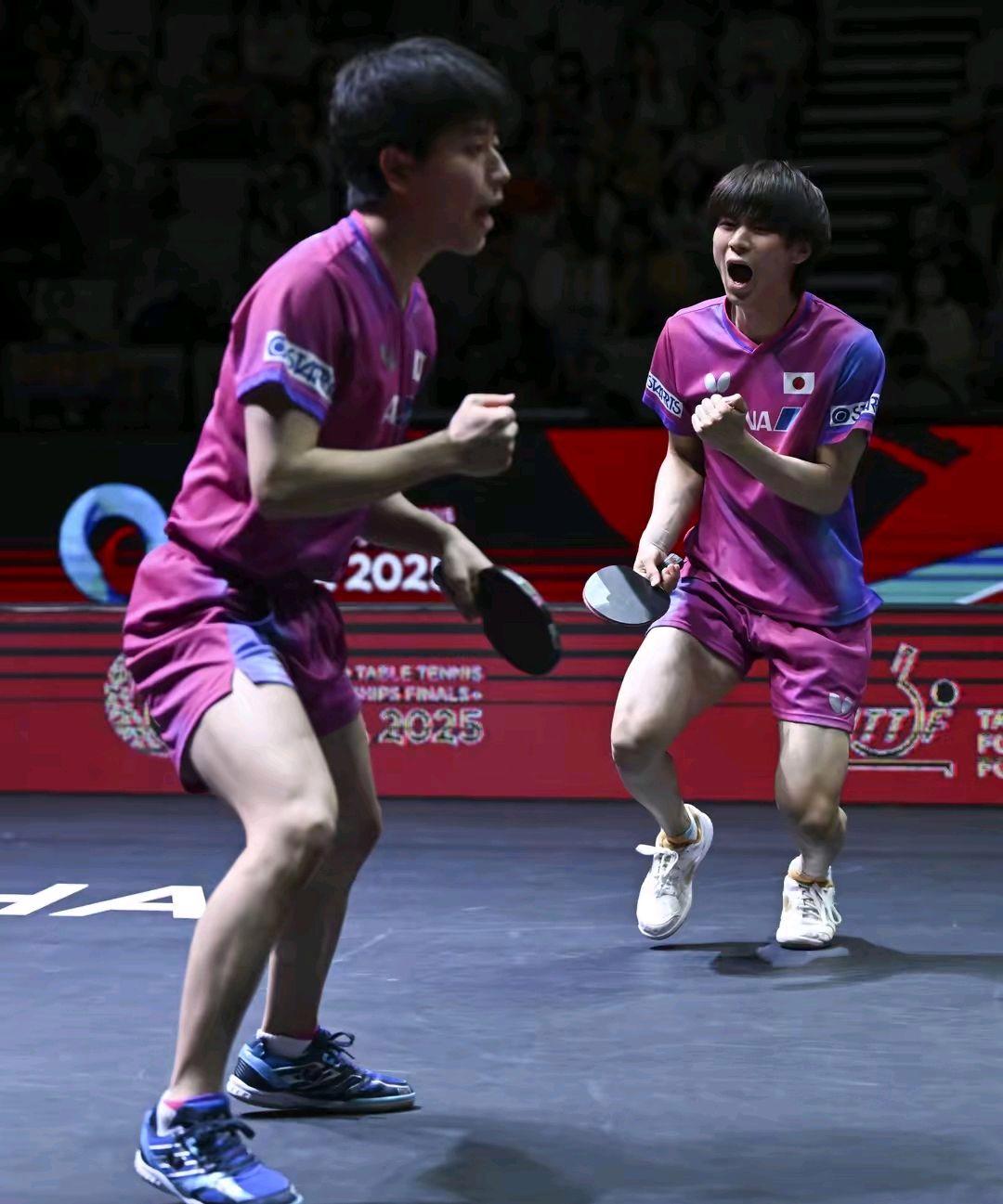 日本乒乓球队血洗英国乒乓球队,奥恰洛夫爆发神勇的简单介绍 日本乒乓球队血洗英国乒乓球队,奥恰洛夫爆发神勇的简单介绍