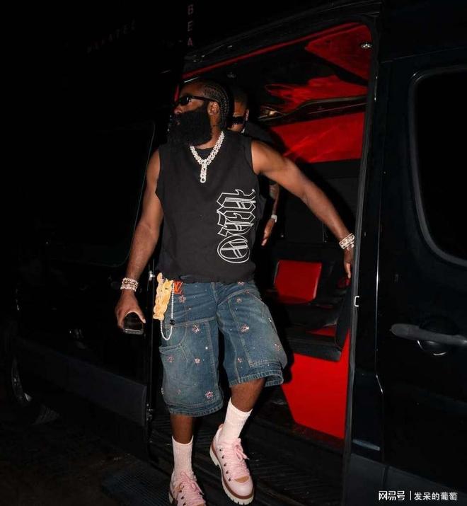 开云足球直播-阿根廷男篮碾压魔术，哈登惊艳世界的简单介绍