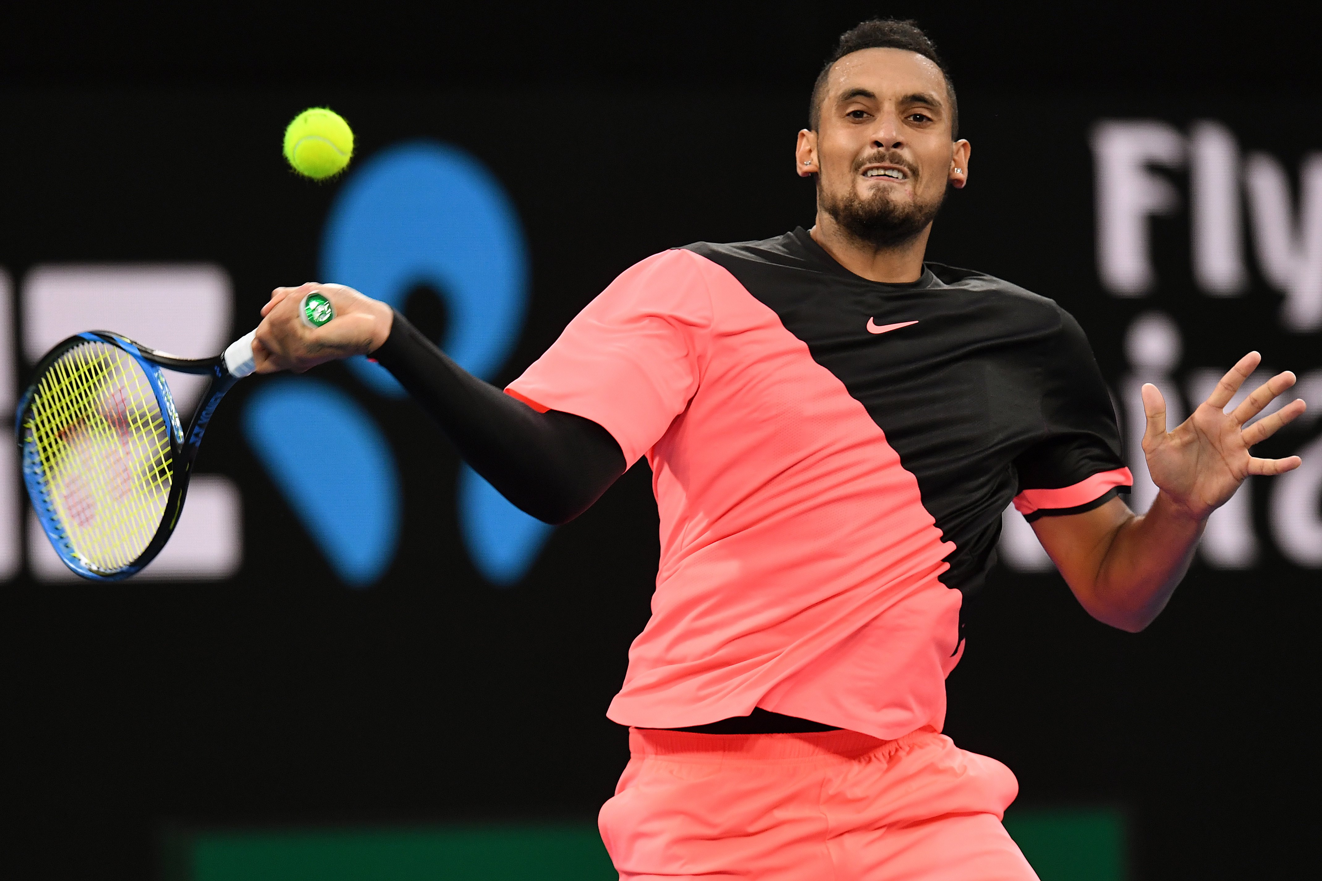 美国网球队横扫世界网球队，克耶高斯惊艳世界的简单介绍