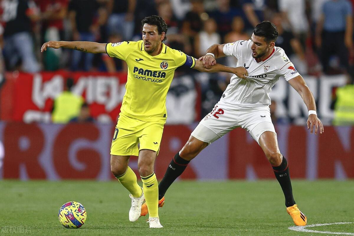 包含比利亚雷亚尔战胜对手，实现三连胜的词条