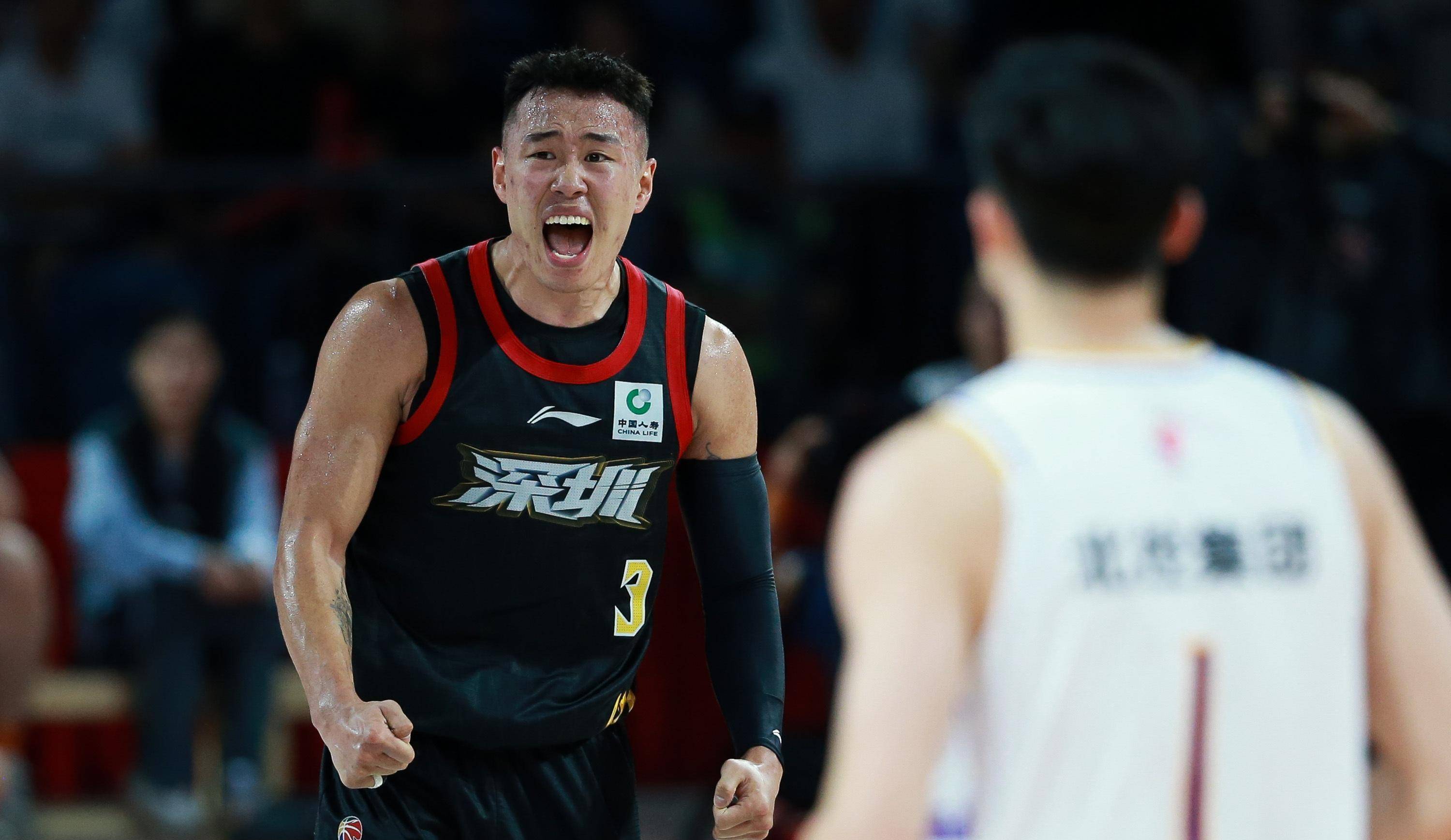 开云体育登录-包含深圳马可波罗豪取胜利，队员表现抢眼的词条