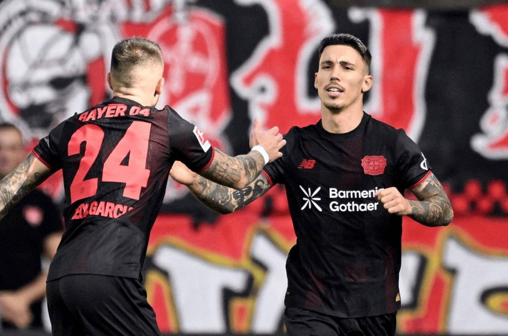 包含勒沃库森惊险获胜，将领先优势巩固的词条