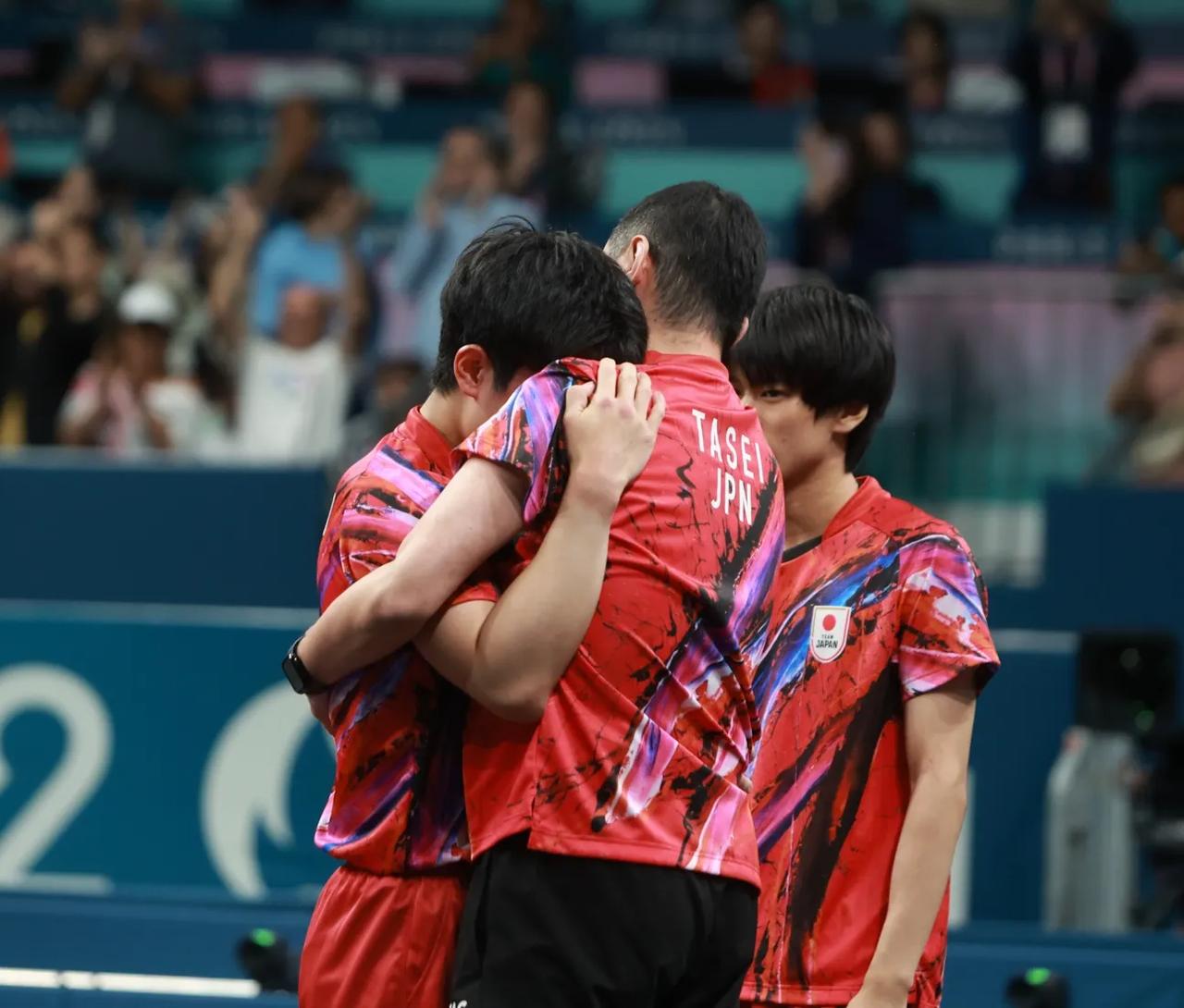 开云体育APP下载-关于日本乒乓球队横扫比利时乒乓球队，张本智和制霸全场的信息