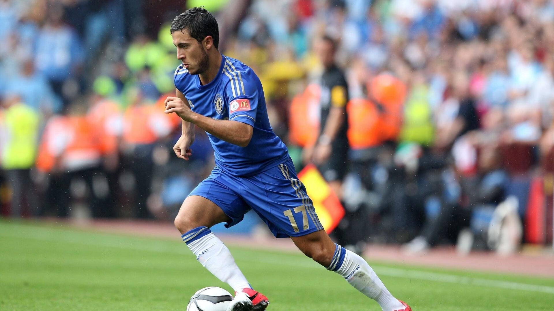 雷霆万钧锁长空,青年军强行终结鹈鹕,书写总决赛新序章