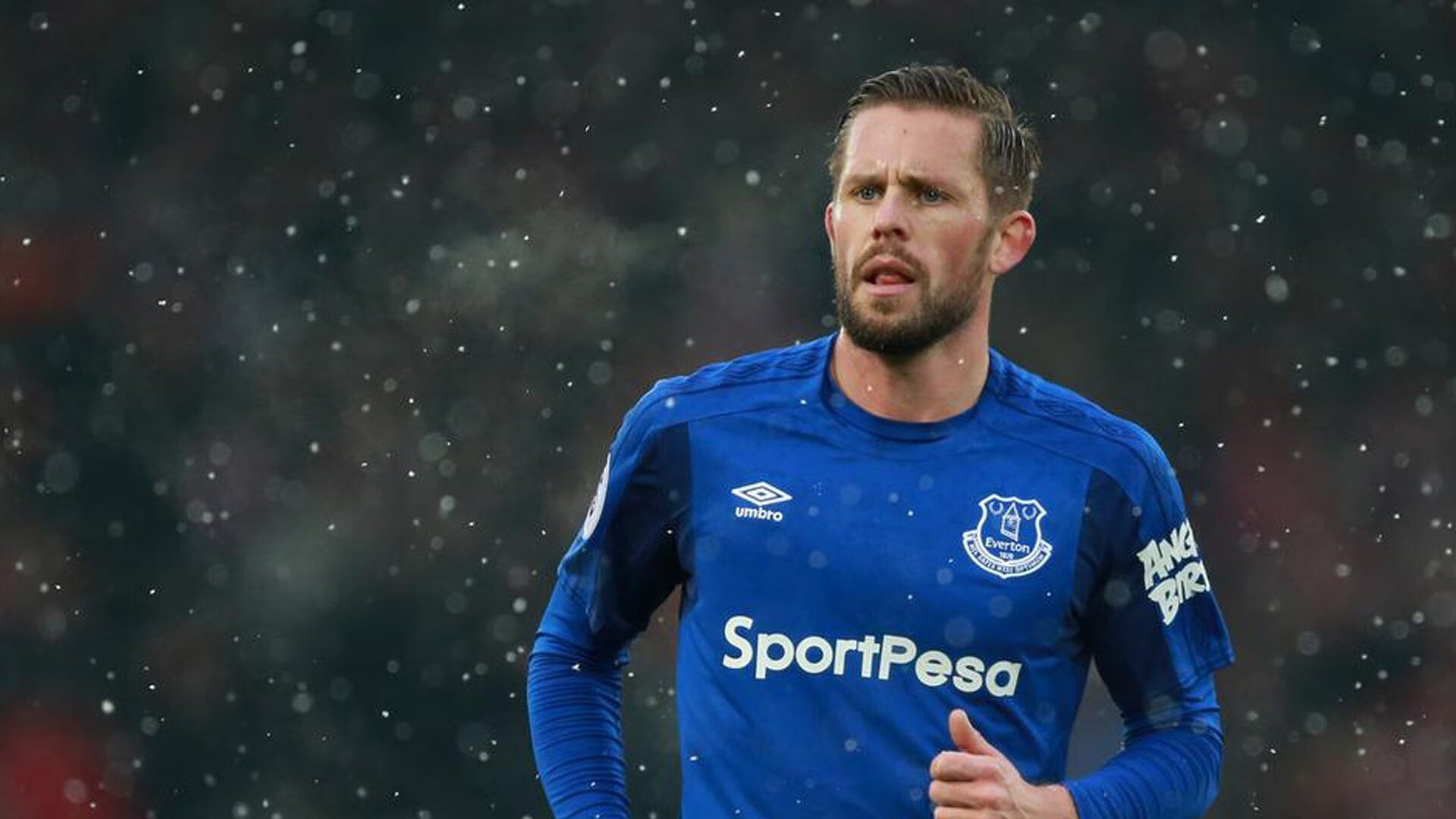 法比尼奥一锤定音，里昂横扫塞内加尔展现战术统治力